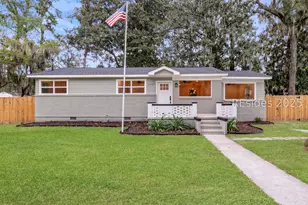 1111 Old Trail Rd, Beaufort, SC 29902 - Photo 1