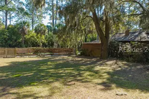 43 Oyster St, Bluffton, SC 29910 - Photo 1