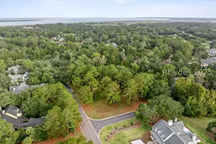 98 Oak Tree Rd, Bluffton, SC 29910 - Photo 1