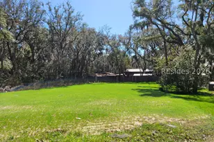 5 Mosse Rd, Saint Helena Island, SC 29920 - Photo 1