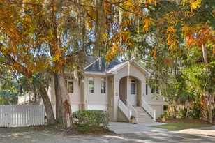 4 Heron St, Hilton Head Island, SC 29928 - Photo 1