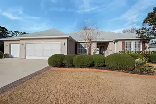 30 Hampton Cir, Bluffton, SC 29909 - Photo 1