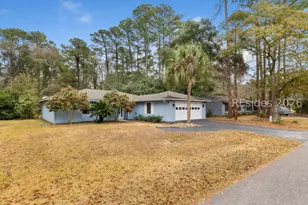 35 Squiresgate Rd, Hilton Head Island, SC 29926 - Photo 1