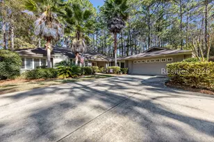15 Oyster Reef Dr, Hilton Head Island, SC 29926 - Photo 1