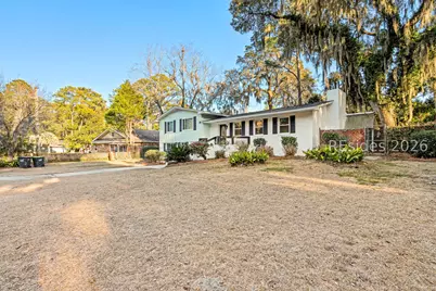 505 Center Drive W, Beaufort, SC 29902 - Photo 1