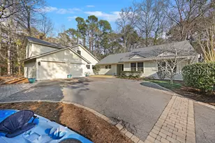 8 Sundew Ct, Hilton Head Island, SC 29926 - Photo 1