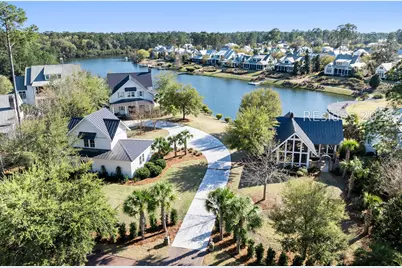 8 Wolf Tree Road, Bluffton, SC 29910 - Photo 1