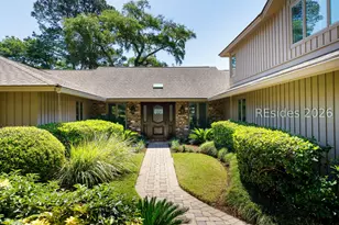 5 Palmetto Pl, Hilton Head Island, SC 29928 - Photo 1