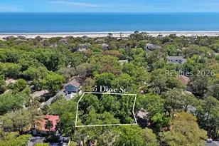 5 Dove St, Hilton Head Island, SC 29928 - Photo 1