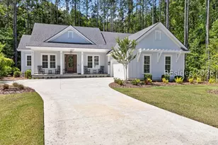 327 Hampton Lake Dr, Bluffton, SC 29910 - Photo 1