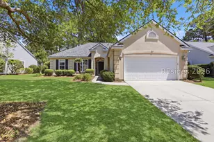 113 Pinecrest Dr, Bluffton, SC 29910 - Photo 1