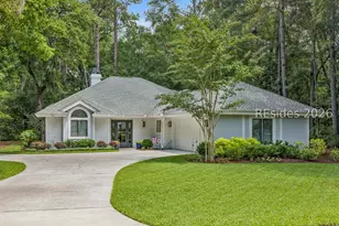 17 Balsams Ct, Hilton Head Island, SC 29926 - Photo 1