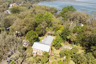 809 Hamilton St, Beaufort, SC 29902 - Photo 1