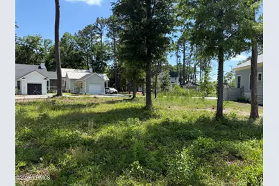 124 Whitehall Drive, Beaufort, SC 29907 - Photo 1