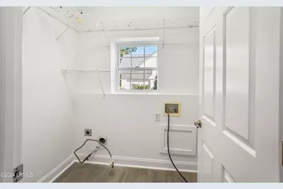 27 E National Boulevard, Beaufort, SC 29907 - Photo 15