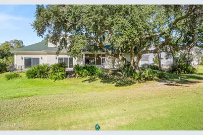 27 E National Boulevard, Beaufort, SC 29907 - Photo 1