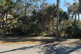102 Cardinal Crest Ln, Fripp Island, SC 29920 - Photo 1
