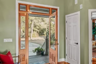 1418 Gleasons Landing Dr, Saint Helena Island, SC 29920 - Photo 5