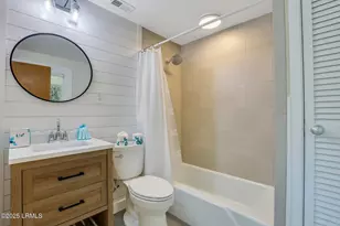 34 W Beach Lagoon Rd, Hilton Head, SC 29928 - Photo 31