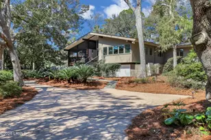 34 W Beach Lagoon Rd, Hilton Head, SC 29928 - Photo 3