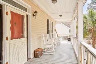 8 E River Dr, Beaufort, SC 29907 - Photo 9