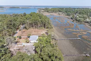 8 E River Dr, Beaufort, SC 29907 - Photo 61
