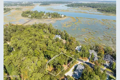 256 De La Gaye Point, Beaufort, SC 29902 - Photo 7