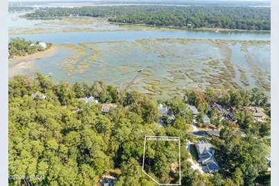 256 De La Gaye Point, Beaufort, SC 29902 - Photo 3
