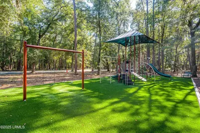 324 De La Gaye Point, Beaufort, SC 29902 - Photo 7