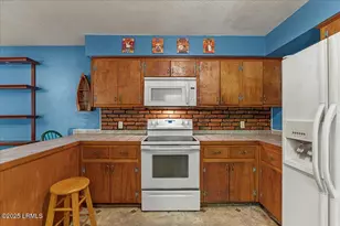 3003 Cherry Blvd, Beaufort, SC 29902 - Photo 9