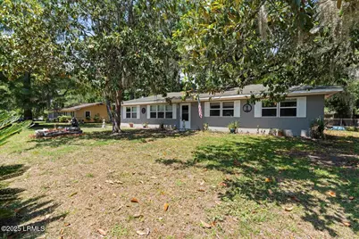 3003 Cherry Boulevard, Beaufort, SC 29902 - Photo 3