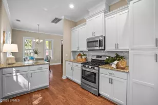 611 Huguenin Dr, Beaufort, SC 29902 - Photo 19