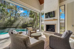 18 Baynard Cove Rd, Hilton Head Island, SC 29928 - Photo 11