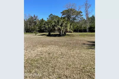 38 Meadowbrook Drive S, Beaufort, SC 29907 - Photo 11