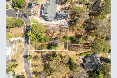 220 De La Gaye Point, Beaufort, SC 29902 - Photo 1