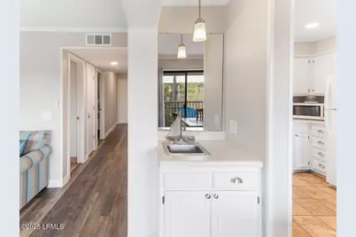 40 Folly Field Road #234, Hilton Head, SC 29928 - Photo 11