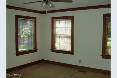 6025 Creek Road, Beaufort, SC 29906 - Photo 11