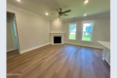 1 Alumni Road, Beaufort, SC 29907 - Photo 17