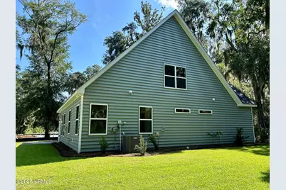 1 Alumni Road, Beaufort, SC 29907 - Photo 21