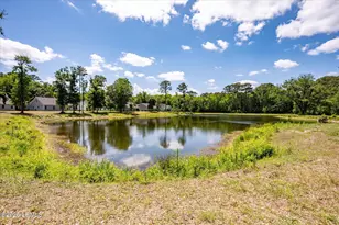 1 Alumni Rd, Beaufort, SC 29907 - Photo 9