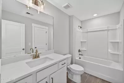 1 Alumni Road, Beaufort, SC 29907 - Photo 17