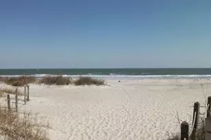 40 Folly Field Rd, Hilton Head, SC 29928 - Photo 23