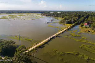 1205 Duncan Dr, Beaufort, SC 29902 - Photo 39