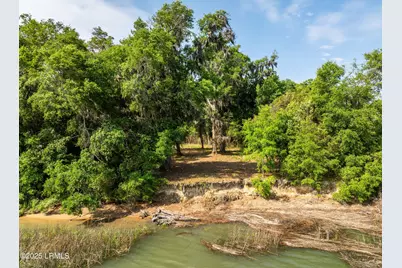 16 Comfort Point, Saint Helena Island, SC 29920 - Photo 21