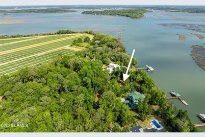 16 Comfort Point, Saint Helena Island, SC 29920 - Photo 9