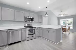 4 Wellington Dr, Bluffton, SC 29910 - Photo 21