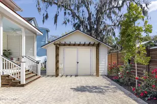 808 Washington St, Beaufort, SC 29902 - Photo 7