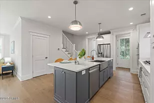 2200 National St, Beaufort, SC 29902 - Photo 9