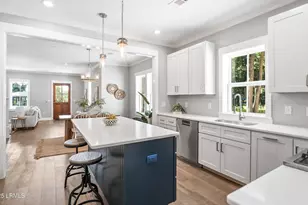 9 Attaway Ln, Beaufort, SC 29907 - Photo 11