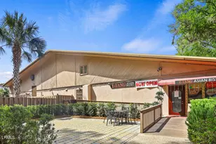 811 William Hilton Pkwy, Hilton Head Island, SC 29928 - Photo 1